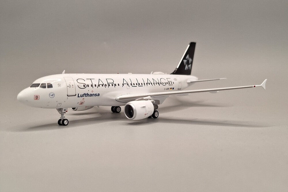 Lufthansa Star (Alliance) / Airbus A319 / D-AIBH / JF-A319-018 / elaviadormodels