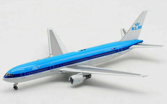 KLM / Boeing B767-300 / PH-BZH / 1:200 elaviadormodels