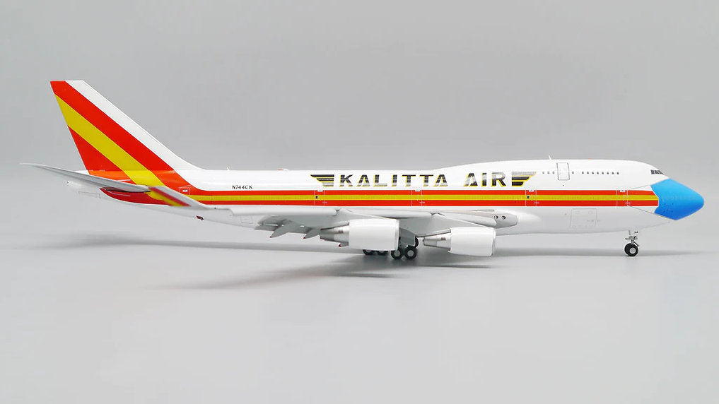 Kalitta Air / Boeing B747-400 (FLAPS UP) / N744CK / JC2CKS0120 / 1:200 elaviadormodels