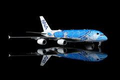 All Nippon Airways (Blue Flying Honu) / Airbus A380 (Flaps Down) / JA381A / L2266FD / 1:200
