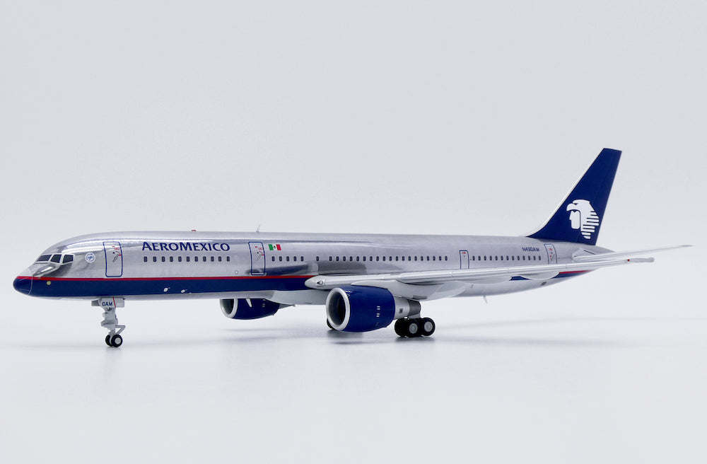 AeroMexico / Boeing B757-200 / N490AM / LH2332 / elaviadormodels