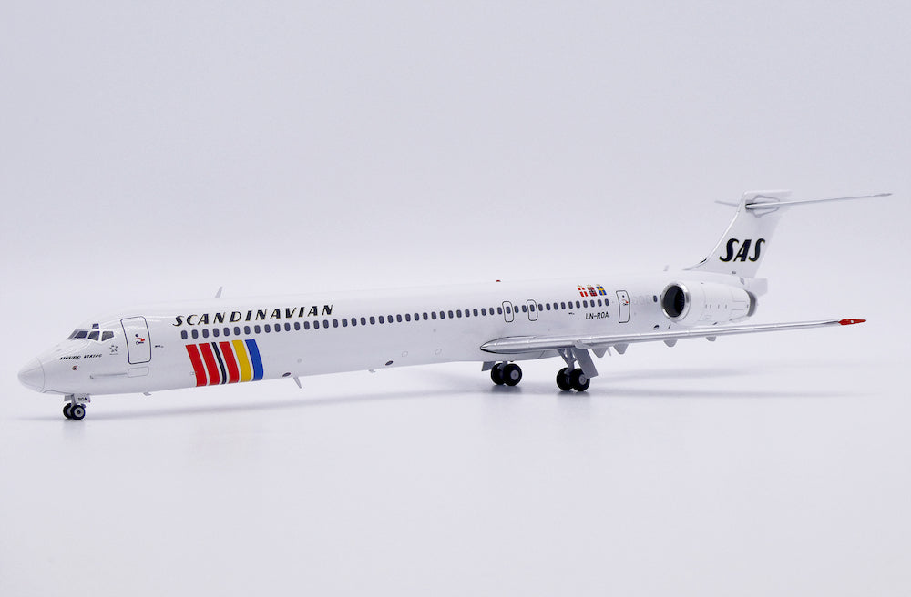 Scandinavian Airlines - SAS / McDonnell Douglas MD-90 / LN-ROA / LH2498 / elaviadormodels