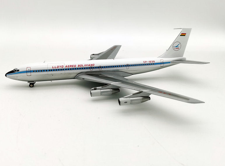 Lloyd Aereo Boliviano / Boeing B707-300 / CP-1698 / EAV1698 / 1:200 elaviadormodels
