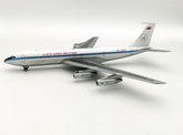 Lloyd Aereo Boliviano / Boeing B707-300 / CP-1698 / EAV1698 / 1:200 elaviadormodels