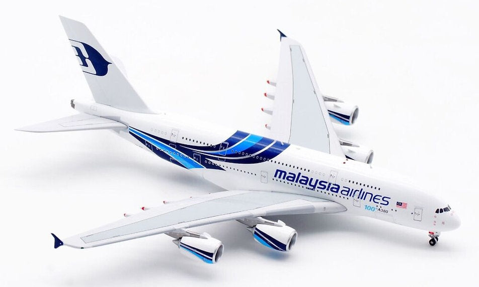 Malaysia Airlines / Airbus A380-841 / 9M-MNF / AV4138 / 1:400 elaviadormodels