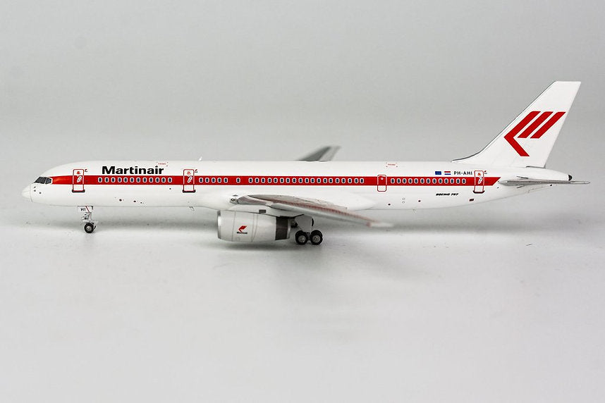 Martinair / Boeing B757-200 / PH-AHI / 53147 / 1:400 elaviadormodels