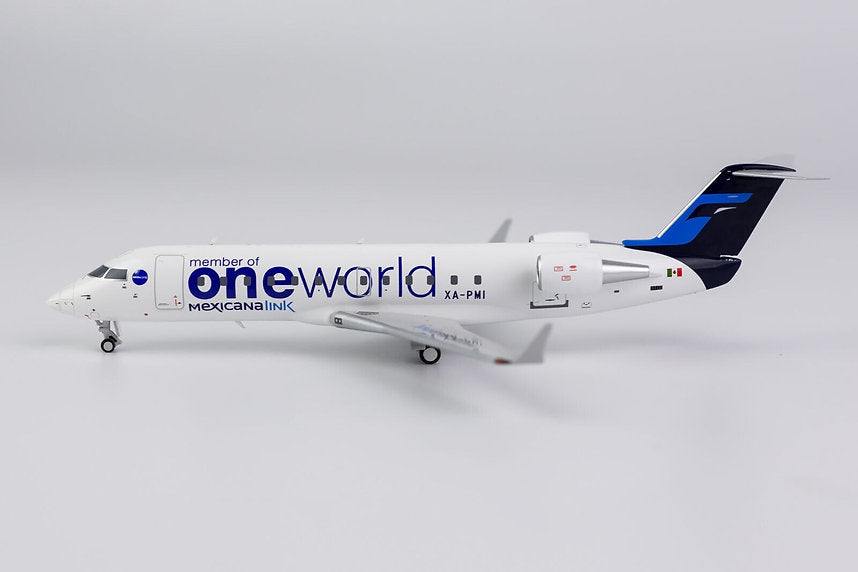 MexicanaLink / Bombardier CRJ-200LR / XA-PMI / 52045 / 1:200 elaviadormodels