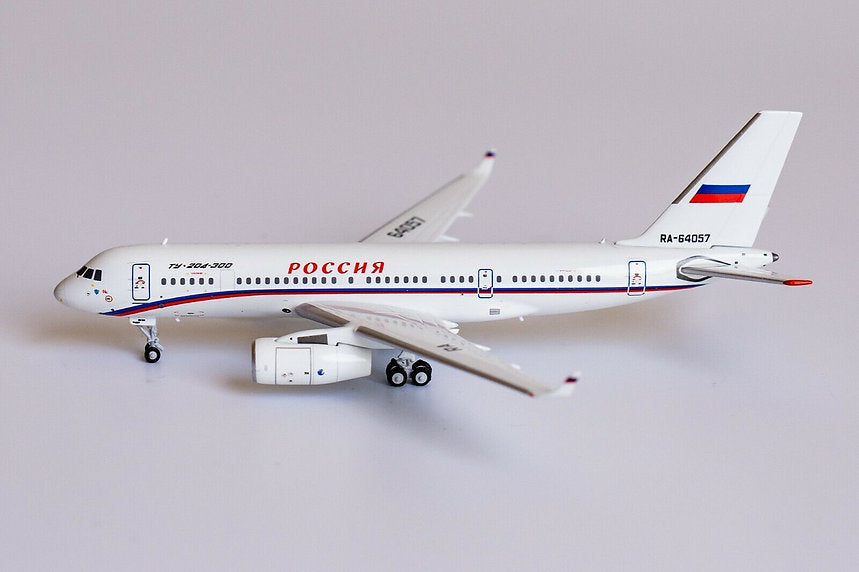 Russia State Transport Company / Tu-204-300 / RA-64057 / 41002 / 1:400 elaviadormodels