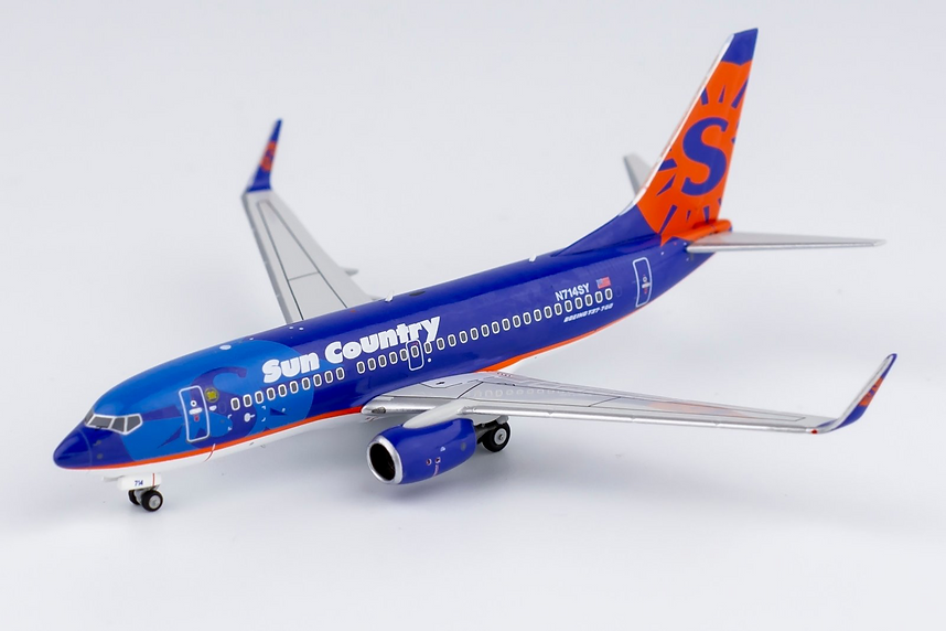 Sun Country Airlines 737-700 / N714SY / 77012 / 1:400 elaviadormodels