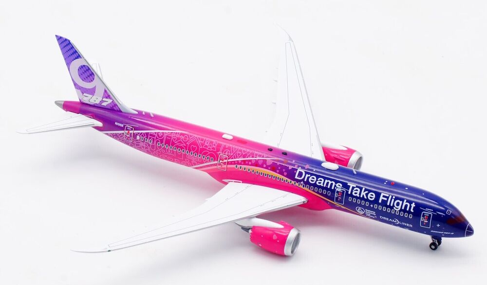 Boeing / Boeing 787-9 Dreamliner rolling detachable / N1015B / WB4028 / 1:400 elaviadormodels