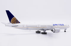 United Airlines / Boeing 777-200ER / N78001 / XX40671 / 1:400