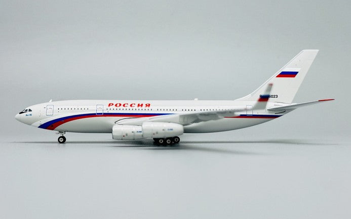 Rossiya / Ilyushin IL-96 / RA-96023 / 12054 / 1:400