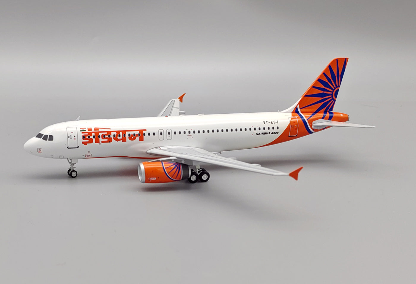 Indian Airlines / A320-200 / VT-ESJ / IF320IC1023 / 1:200 elaviadormodels