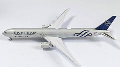 Delta Airlines (SkyTeam Livery) / Boeing 767-400 / N844MH / 62423 / 1:400 elaviadormodels