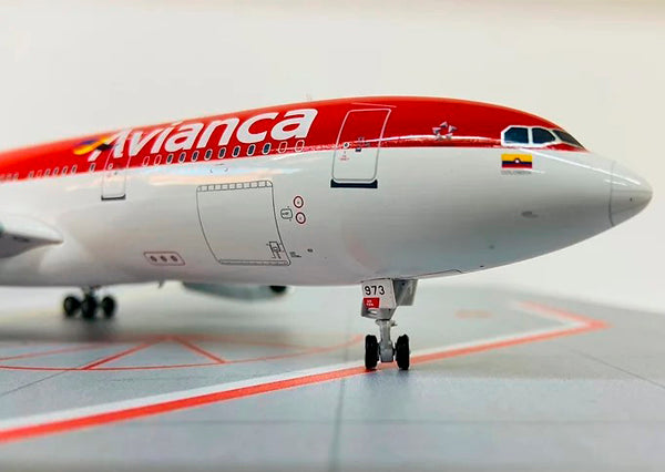 Avianca / Airbus A330-200 / N973AV / JP60-332-AV-973AV / 1:200 *LAST RESTOCK*