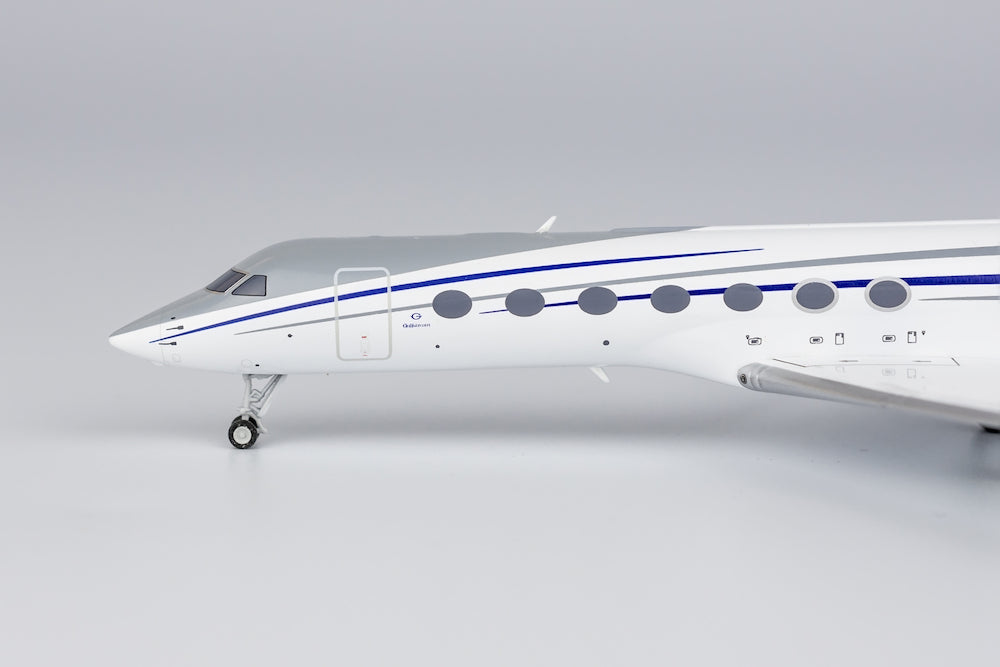 Gulfstream Aerospace /  Gulfstream G550 / N550GA / 75016 / 1:200