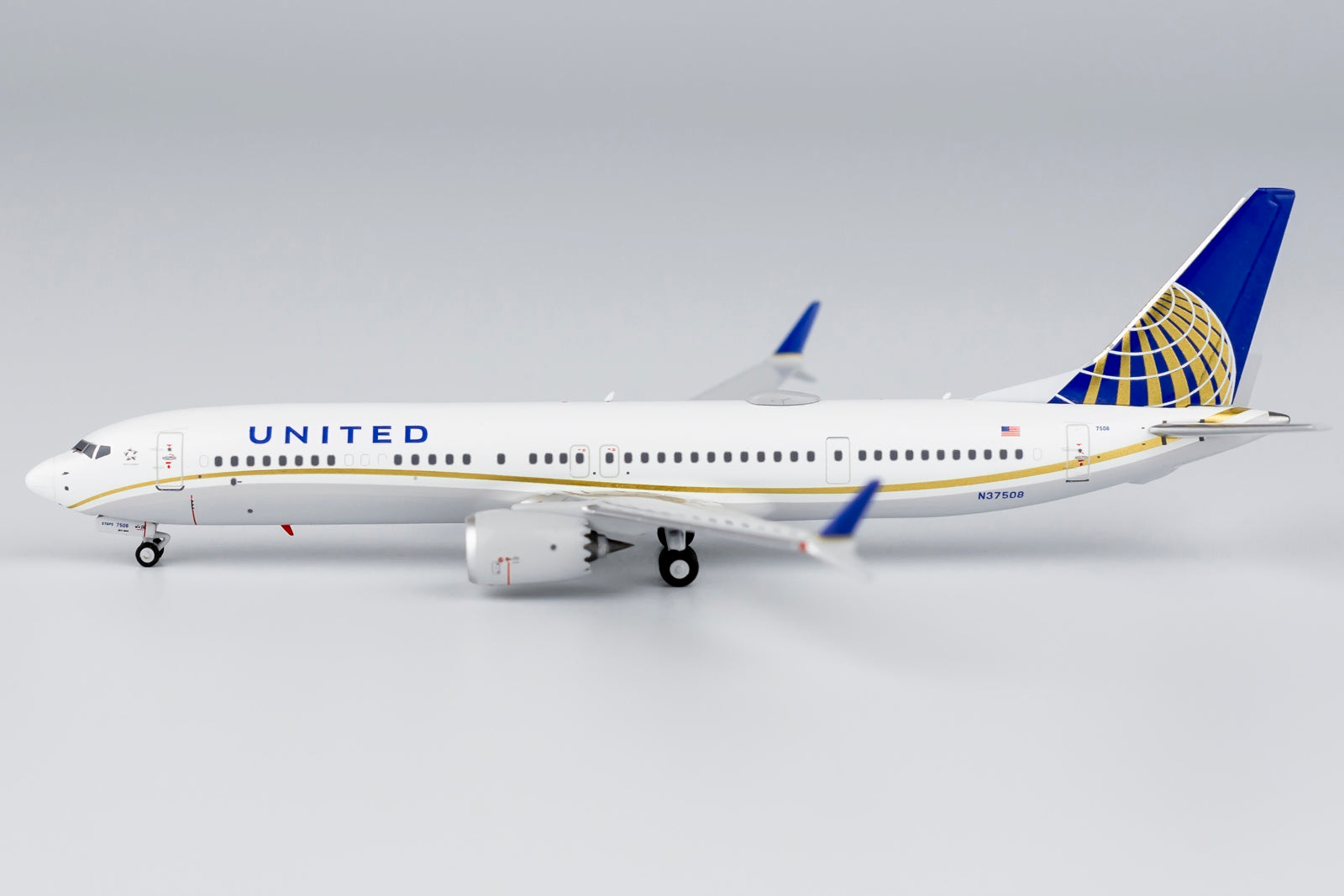 United Airlines / Boeing 737 MAX 9 / N37508 / 89001 / 1:400 elaviadormodels