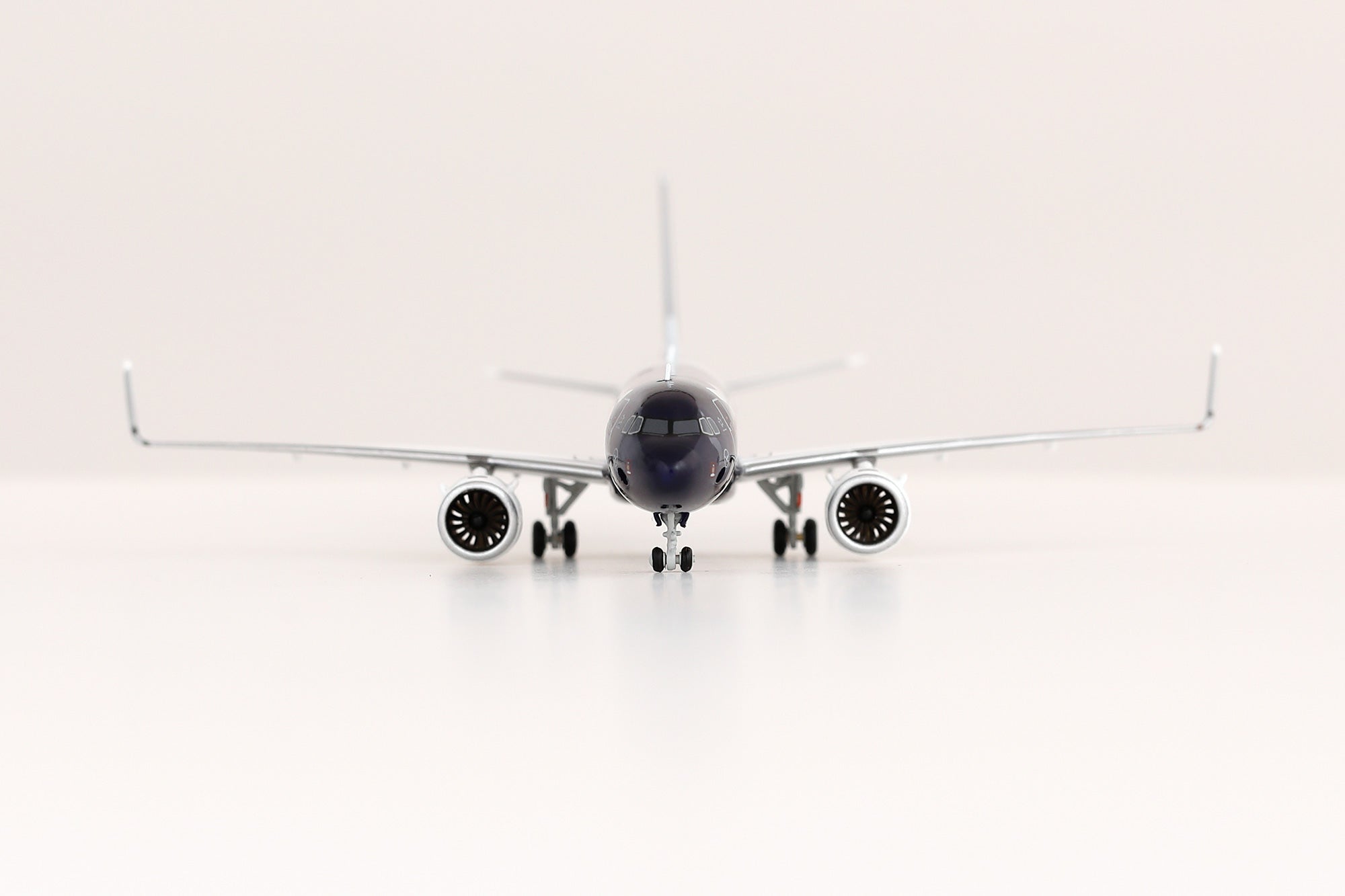 Lufthansa / Airbus A320 Neo / D-AING / A420701 / 1:400