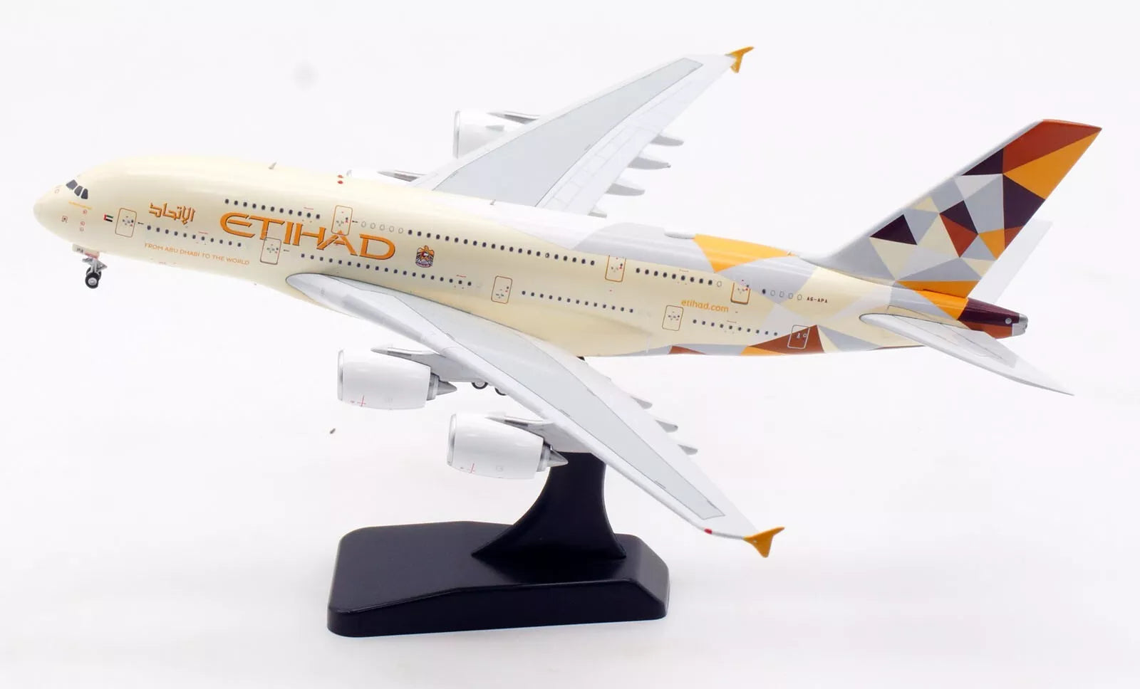 Etihad / Airbus A380-841 / A6-APA / AV4184 / 1:400 elaviadormodels