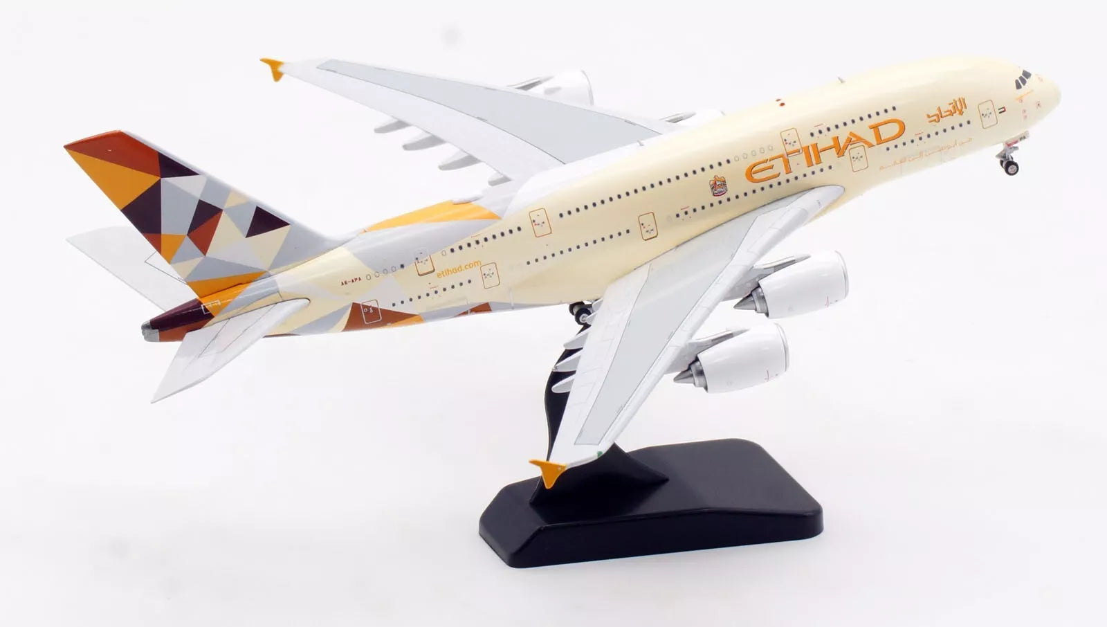 Etihad / Airbus A380-841 / A6-APA / AV4184 / 1:400 elaviadormodels