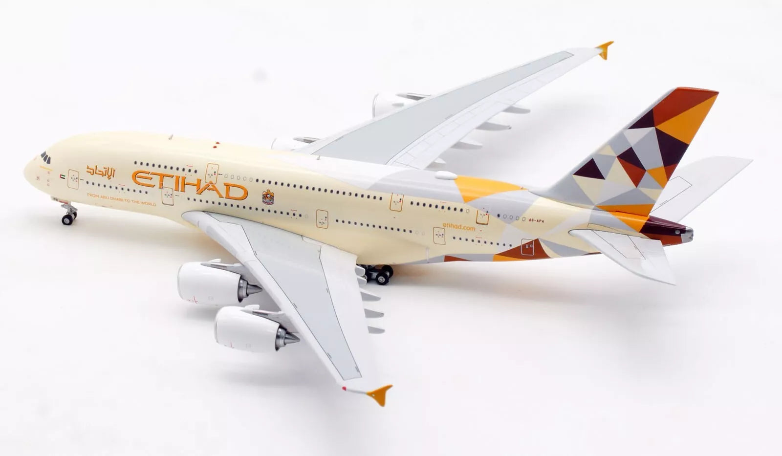 Etihad / Airbus A380-841 / A6-APA / AV4184 / 1:400 elaviadormodels