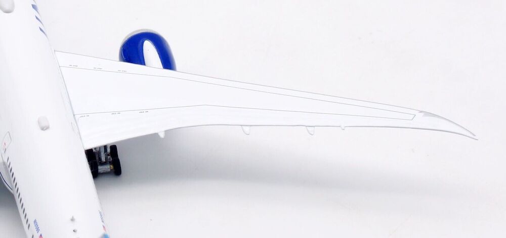 United Airlines / Boeing B787-9 Dreamliner / N19986 / AV4192 / 1:400 elaviadormodels