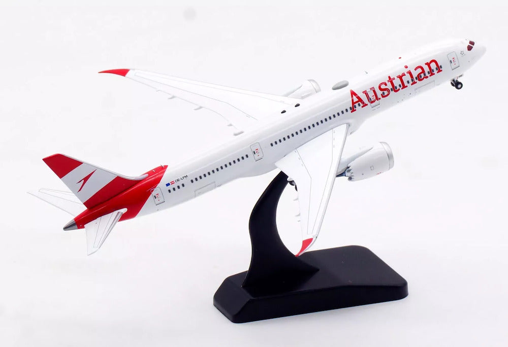 Austrian Airlines / Boeing 787-9 Dreamliner / OE-LPM / AV4206 / elaviadormodels