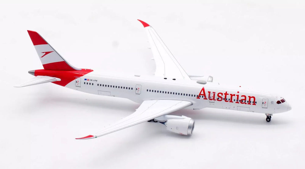 Austrian Airlines / Boeing 787-9 Dreamliner / OE-LPM / AV4206 / elaviadormodels