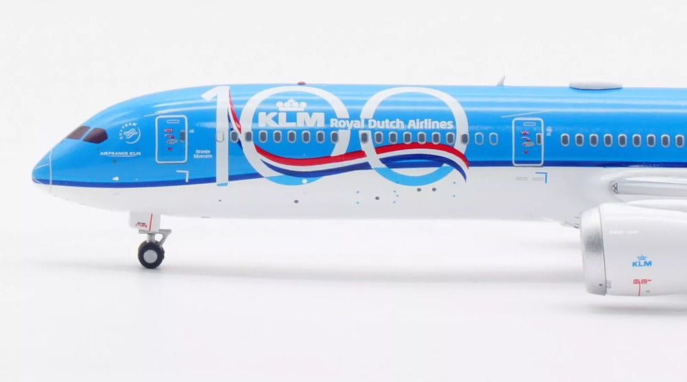 KLM Royal Dutch Airlines / Boeing 787-10 Dreamliner / PH-BKA  / AV4230 / elaviadormodels