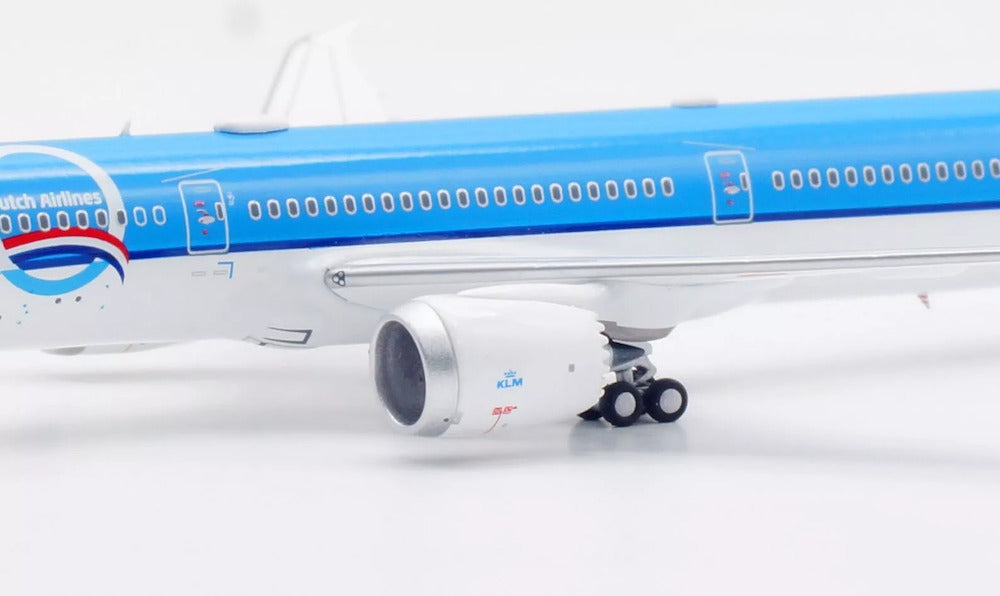 KLM Royal Dutch Airlines / Boeing 787-10 Dreamliner / PH-BKA  / AV4230 / elaviadormodels