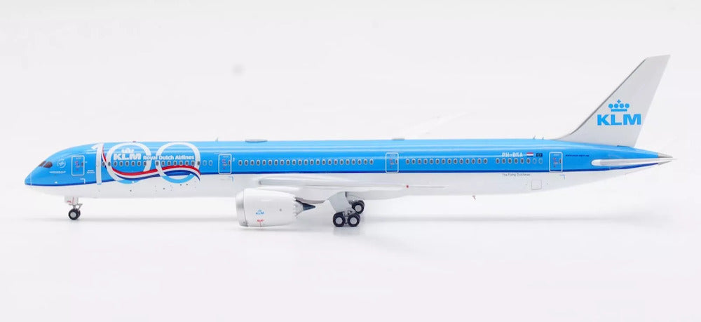 KLM Royal Dutch Airlines / Boeing 787-10 Dreamliner / PH-BKA  / AV4230 / elaviadormodels