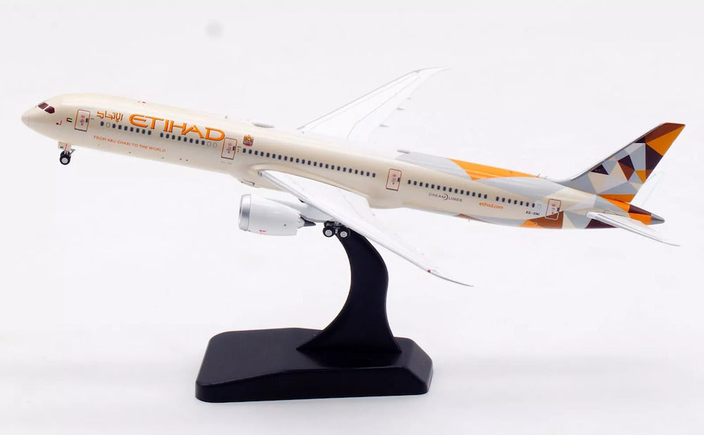 Etihad Airways / Boeing 787-10 Dreamliner / A6-BMI  / AV4231 / elaviadormodels