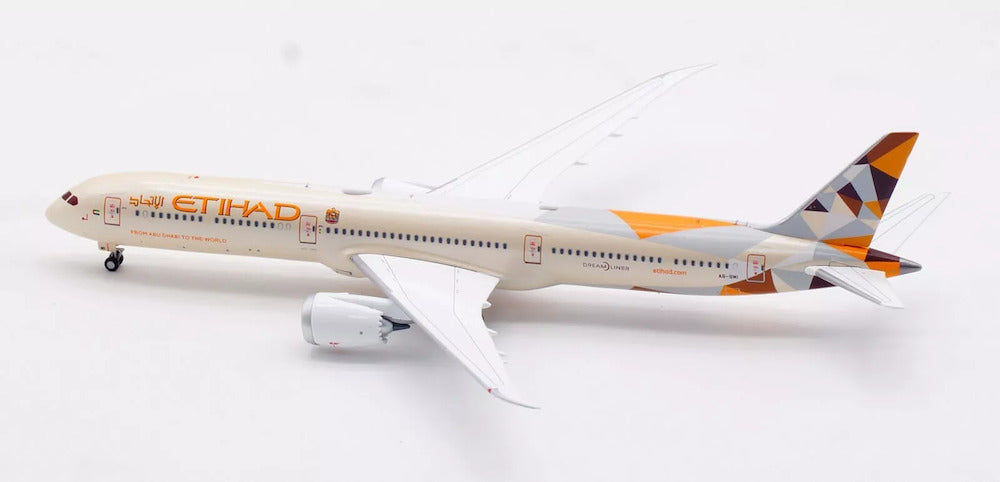 Etihad Airways / Boeing 787-10 Dreamliner / A6-BMI  / AV4231 / elaviadormodels