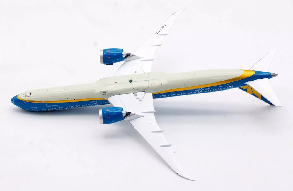 Vietnam Airlines / Boeing 787-10 Dreamliner / VN-A872  / AV4233 / elaviadormodels