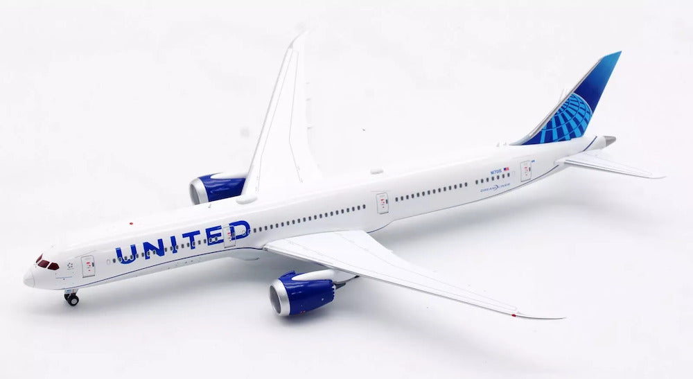 United Airlines / Boeing 787-10 Dreamliner / N17015 / AV4235 / elaviadormodels