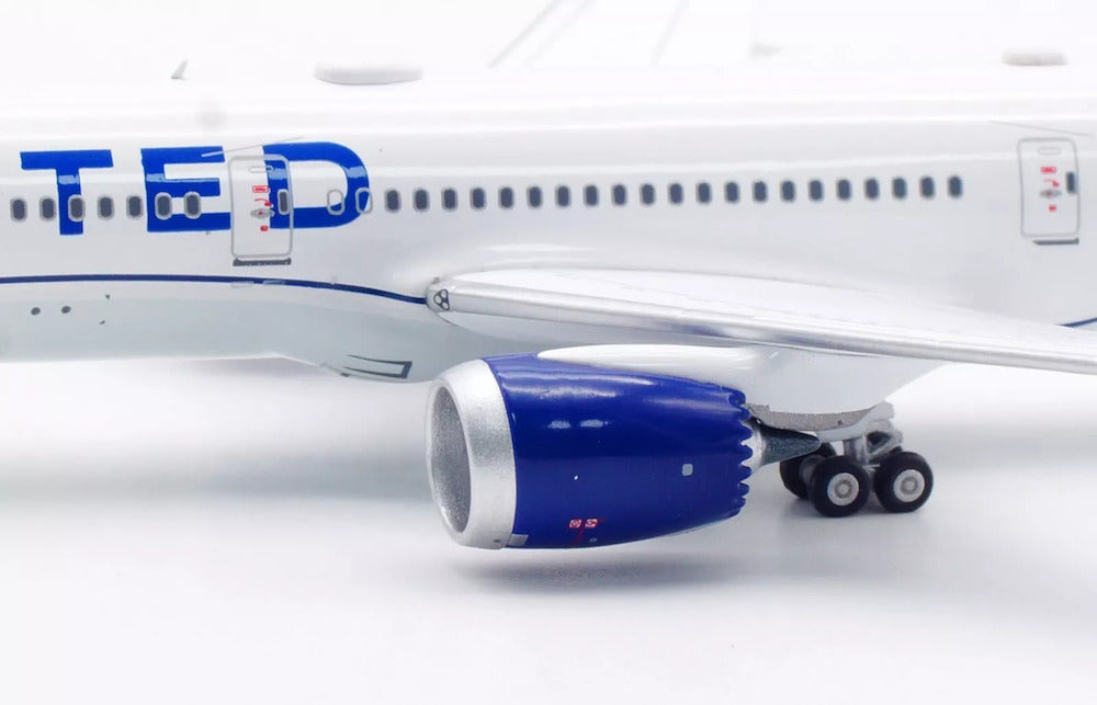 United Airlines / Boeing 787-10 Dreamliner / N17015 / AV4235 / elaviadormodels