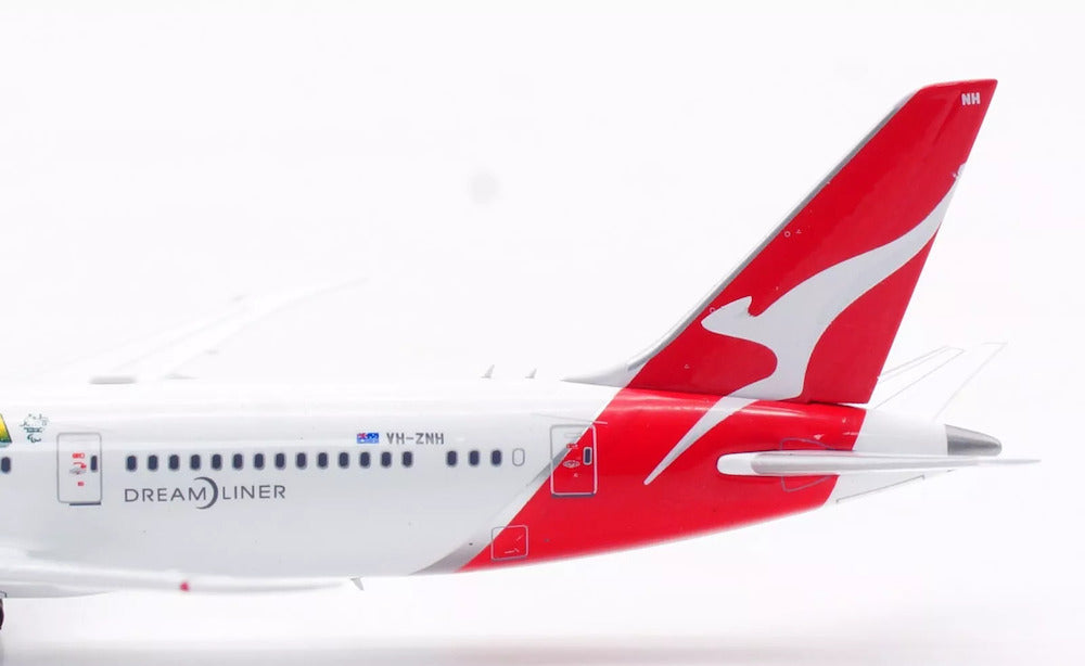 Qantas ("Go Australia" livery) / Boeing 787-9 Dreamliner / VH-ZNH / AV4259 / elaviadormodels
