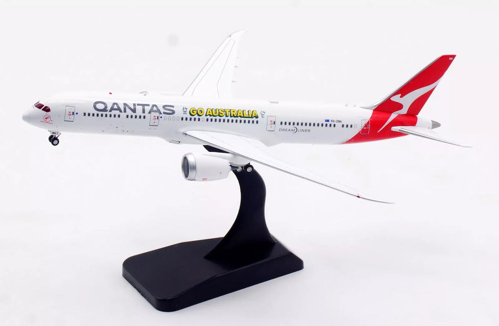 Qantas ("Go Australia" livery) / Boeing 787-9 Dreamliner / VH-ZNH / AV4259 / elaviadormodels