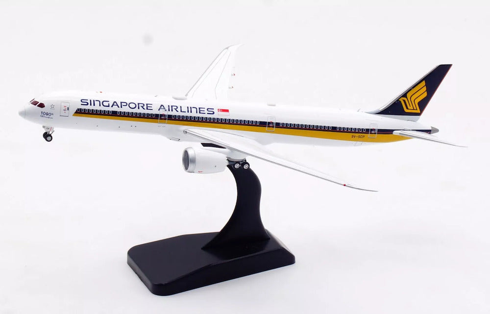 Singapore Airines / Boeing 787-10 Dreamliner / 9V-SCP / AV4263 / elaviadormodels