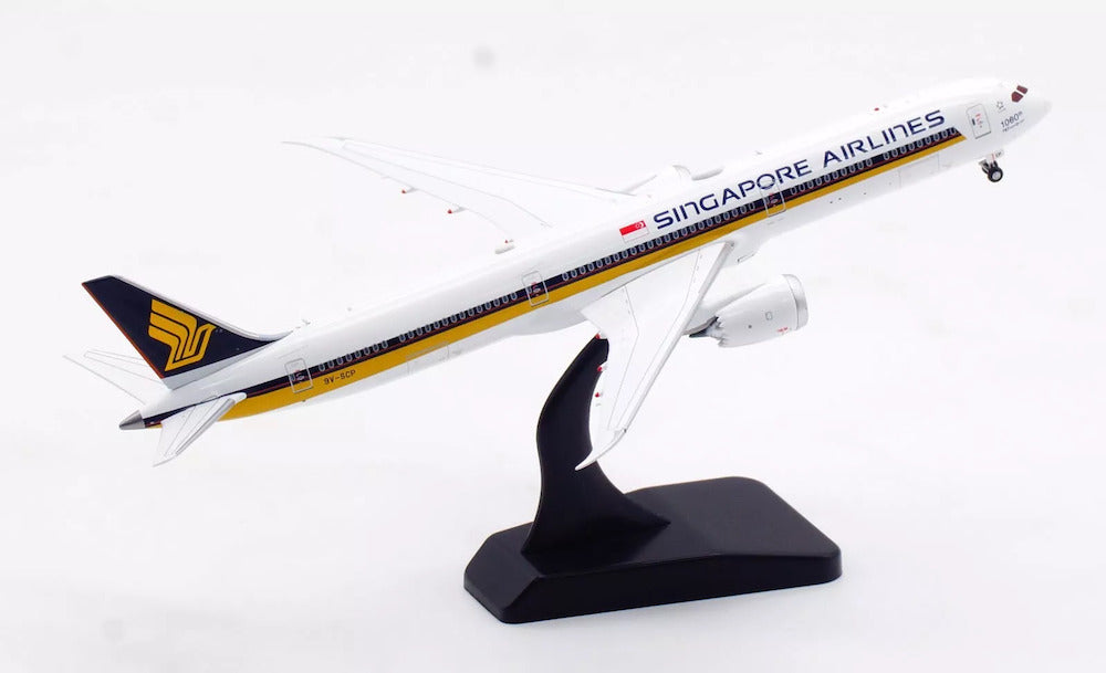 Singapore Airines / Boeing 787-10 Dreamliner / 9V-SCP / AV4263 / elaviadormodels