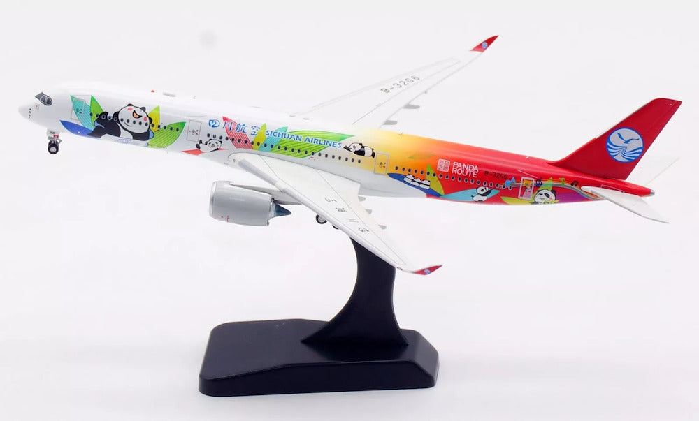 Sichuan Airlines / Airbus A350-941 / B-32G6 / AV4270 / elaviadormodels