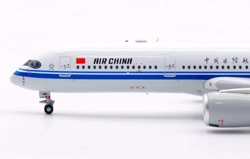 Air China / Airbus A350-941 / B-328Q / AV4272 / elaviadormodels