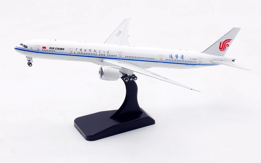 Air China / Boeing 777-300ER / B-2085 / AV4295 / 1:400 elaviadormodels