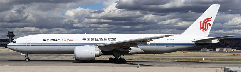 Air China Cargo / Boeing 777F / B-2098 / AV4440 / 1:400 elaviadormodels