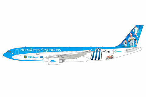 Aerolineas Argentinas / Airbus A330-200 / LV-FVH / B-332-AR-WC / 1:200 elaviadormodels