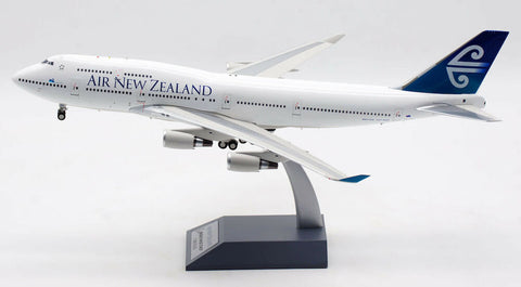 Air New Zealand / B747-400 / ZK-NBV / IF744ZK1121 / 1:200 *LAST ONE*
