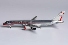 American Airlines / Boeing B757-200 / N679A / 53175 / 1:400 elaviadormodels