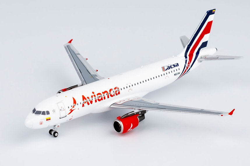 Avianca (Lacsa Heritage CS) / N621AV / 15026 / 1:400 elaviadormodels