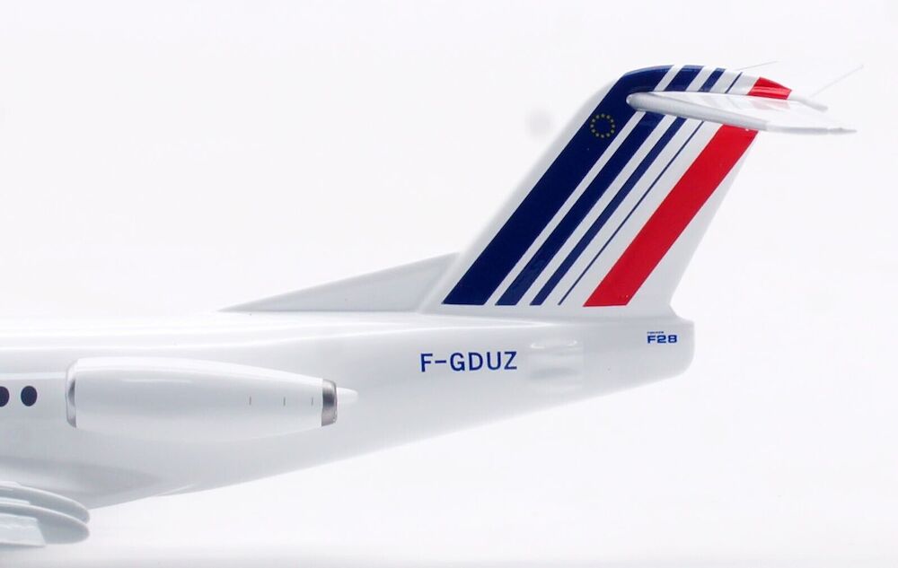 Air France / Fokker F-28-4000 / F-GDUZ / B-28-AF-UZ / 1:200