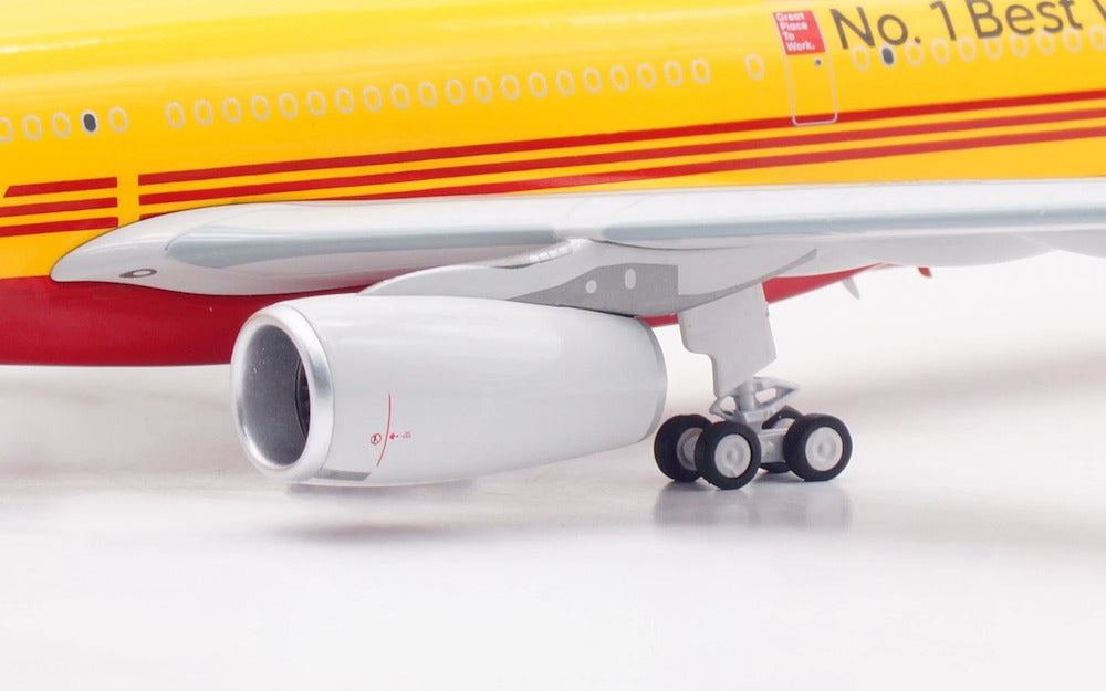 DHL / Airbus A330-300P2F / D-AJFK / B-333-JFK / elaviadormodels